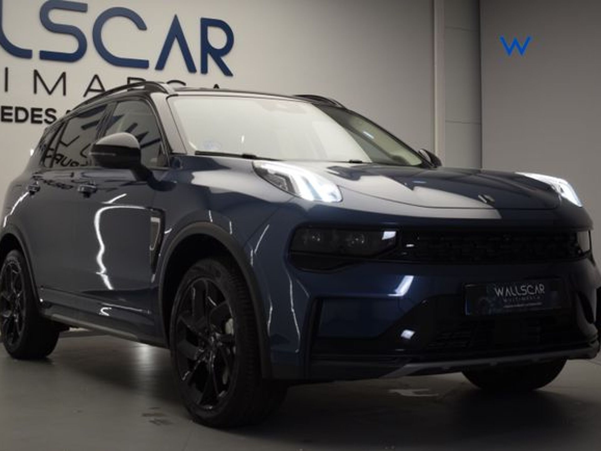 Imagen 1 de LYNK & CO 01