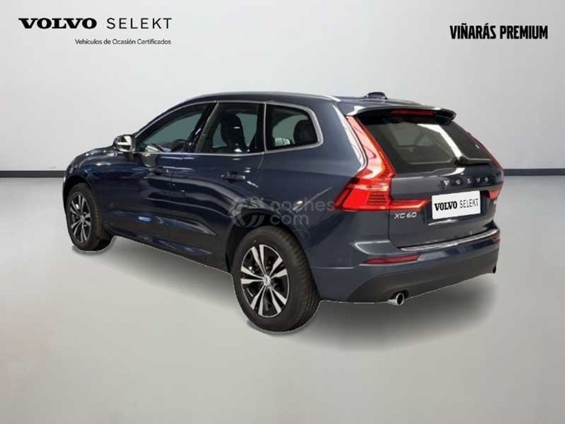 Foto del VOLVO XC60 B4 Momentum Pro AWD Aut.