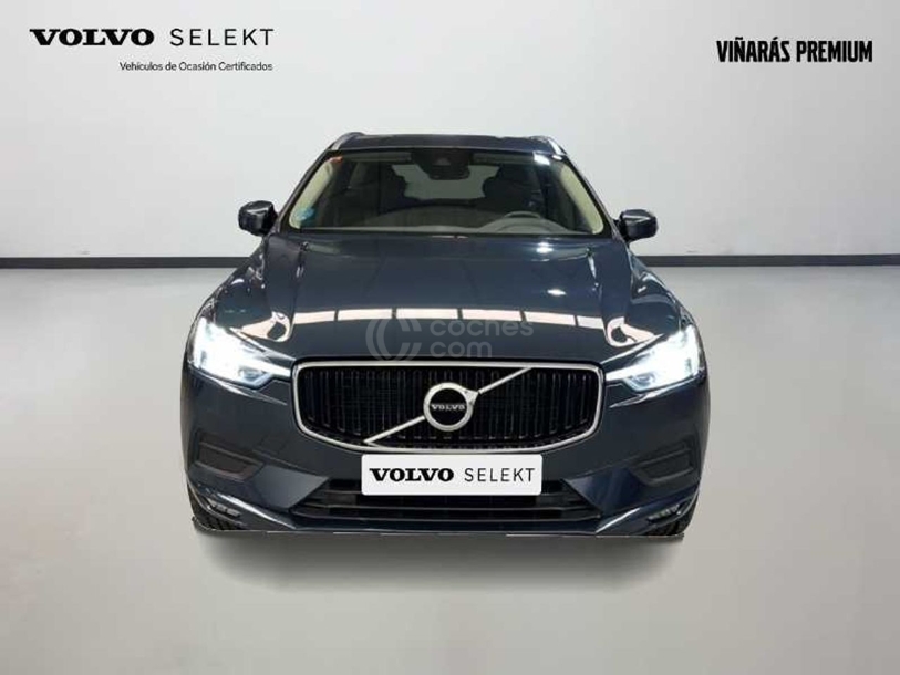Foto del VOLVO XC60 B4 Momentum Pro AWD Aut.