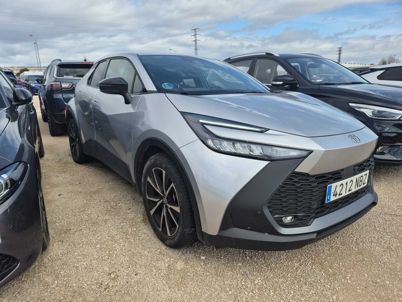 Foto del TOYOTA C-HR 200H Advance