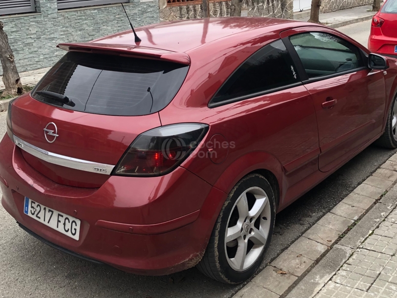 Foto del OPEL Astra GTC 1.9CDTi Sport
