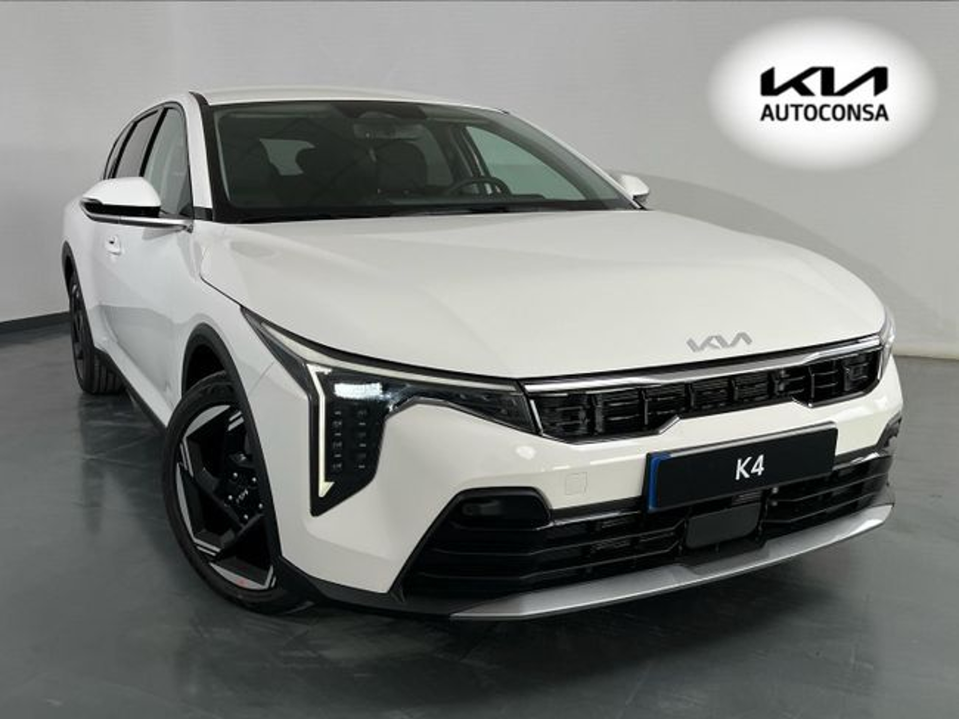 Imagen de KIA K4
