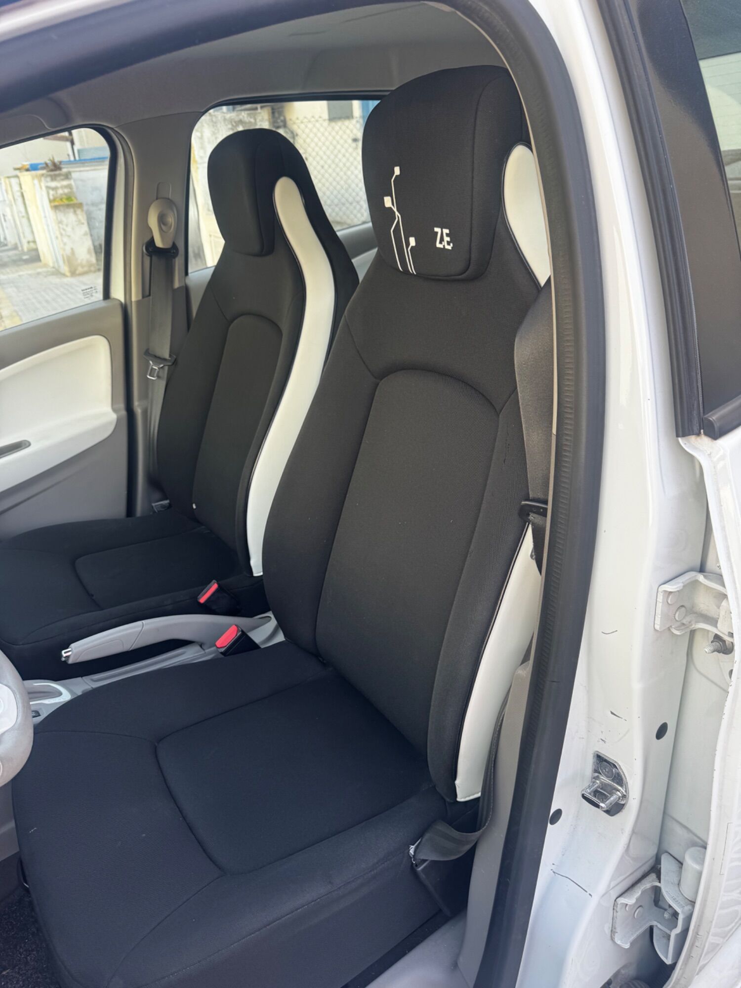 Foto del RENAULT Zoe Bose 40 R90 68kW