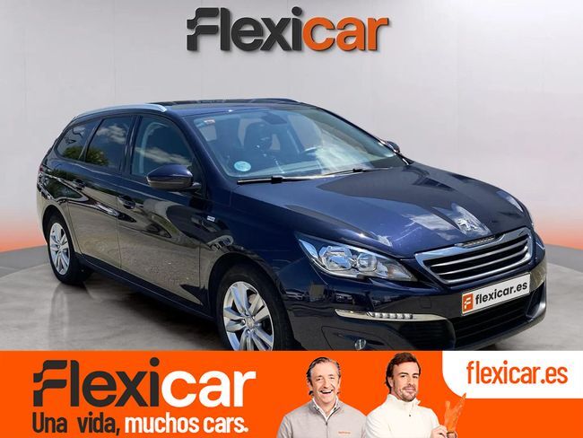 PEUGEOT 308 (SW Access 1.2 PureTech 110) en Navarra