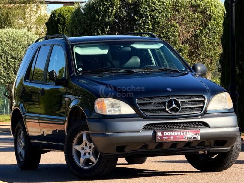 Foto del MERCEDES Clase M ML 320 Aut.