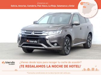 Imagen de MITSUBISHI Outlander PHEV Kaiteki 4WD