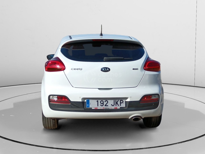 Foto del KIA Ceed Pro_Cee´d 1.6CRDI VGT Concept 110