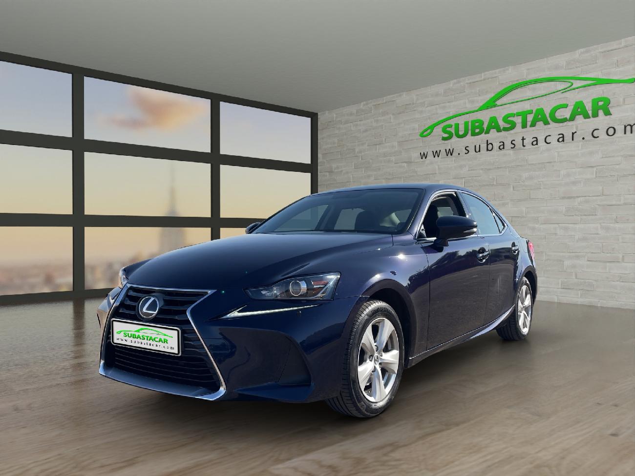 LEXUS IS (IS 2.5 300h Business (223CV)) en Madrid
