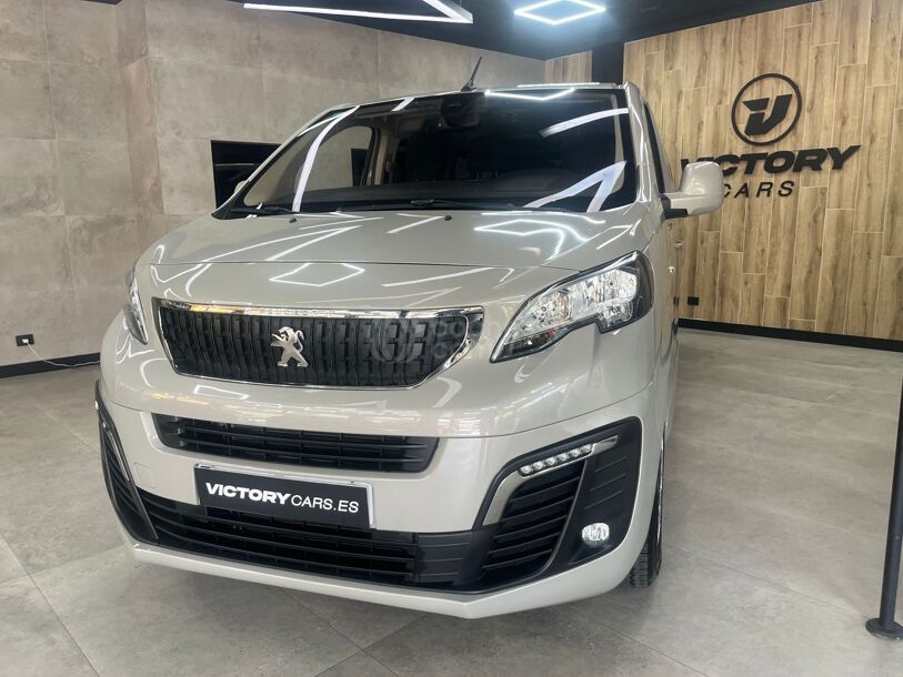 Foto del PEUGEOT Traveller 1.5BlueHDI Business Standard 120