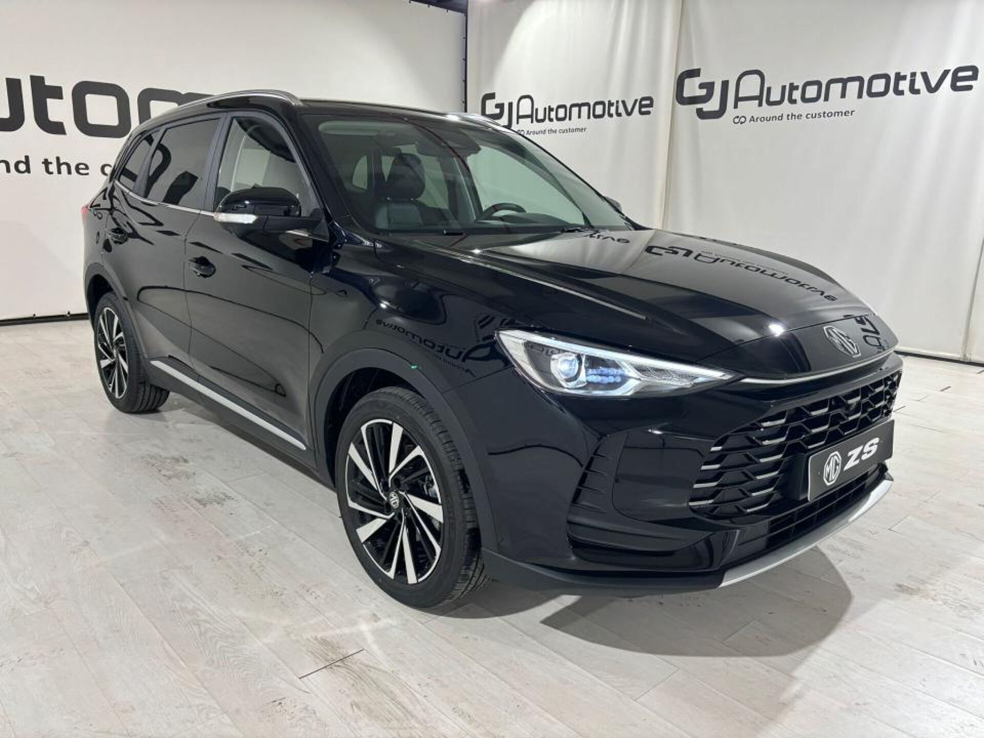 Imagen 2 de MG ZS SUV