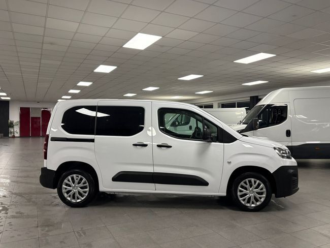 Foto del CITROEN Berlingo BlueHDi S&S Talla M Live 100