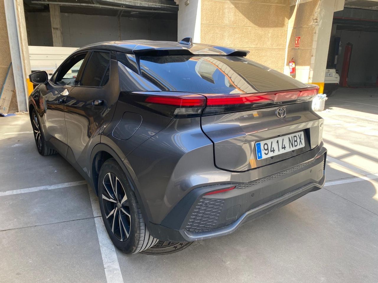 Foto del TOYOTA C-HR 200H Advance