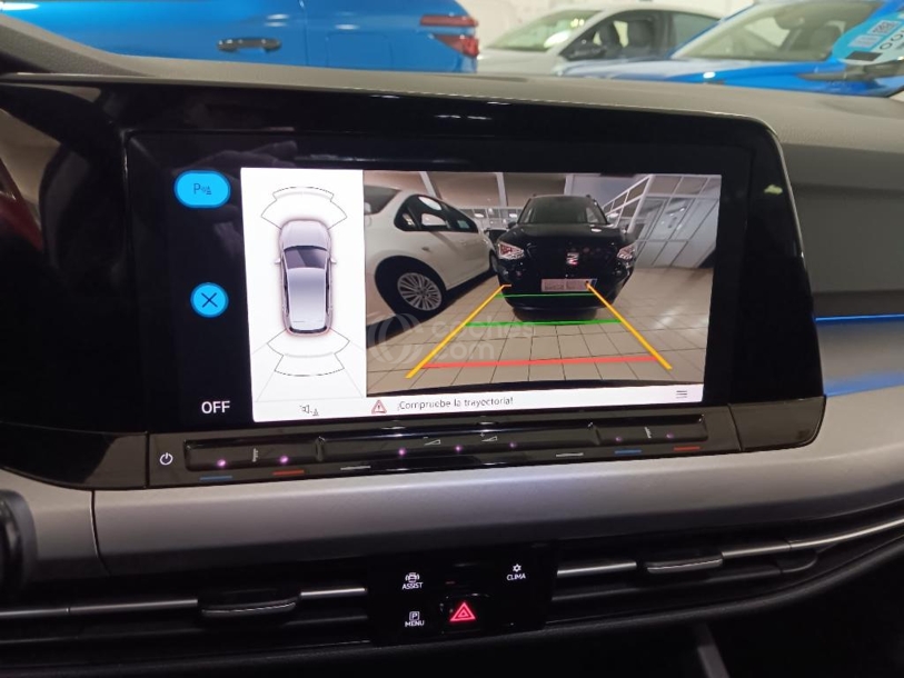 Foto del VOLKSWAGEN Golf 1.0 eTSI Life DSG 81kW