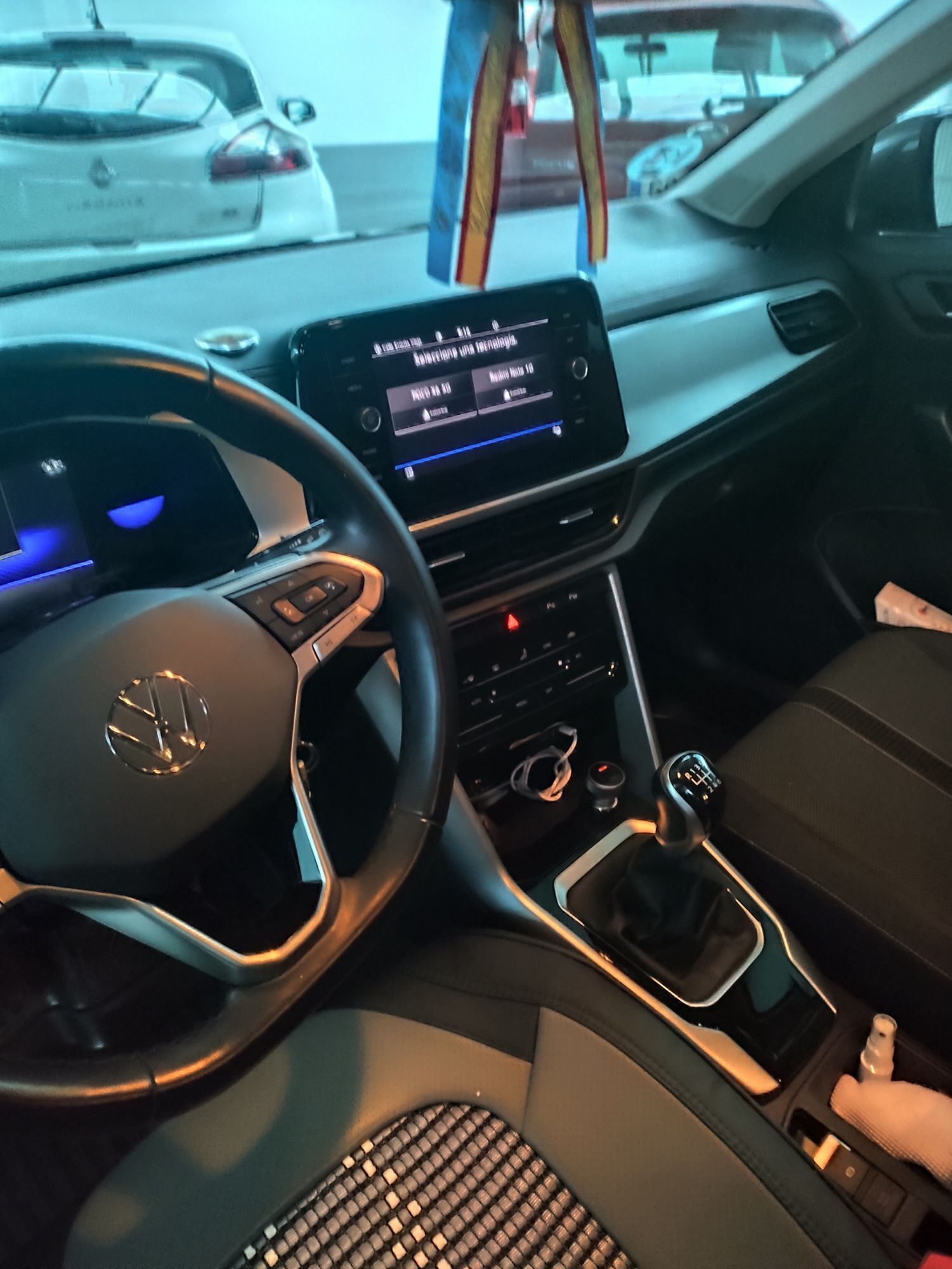 Foto del VOLKSWAGEN T-Roc 1.5 TSI Life