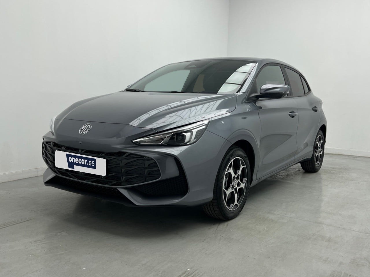MG 3 (1.5 HEV LUXURY 195CV 5P) en Málaga