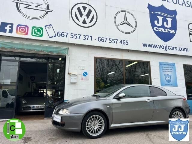 Foto del ALFA ROMEO GT 2.0 JTS Distinctive