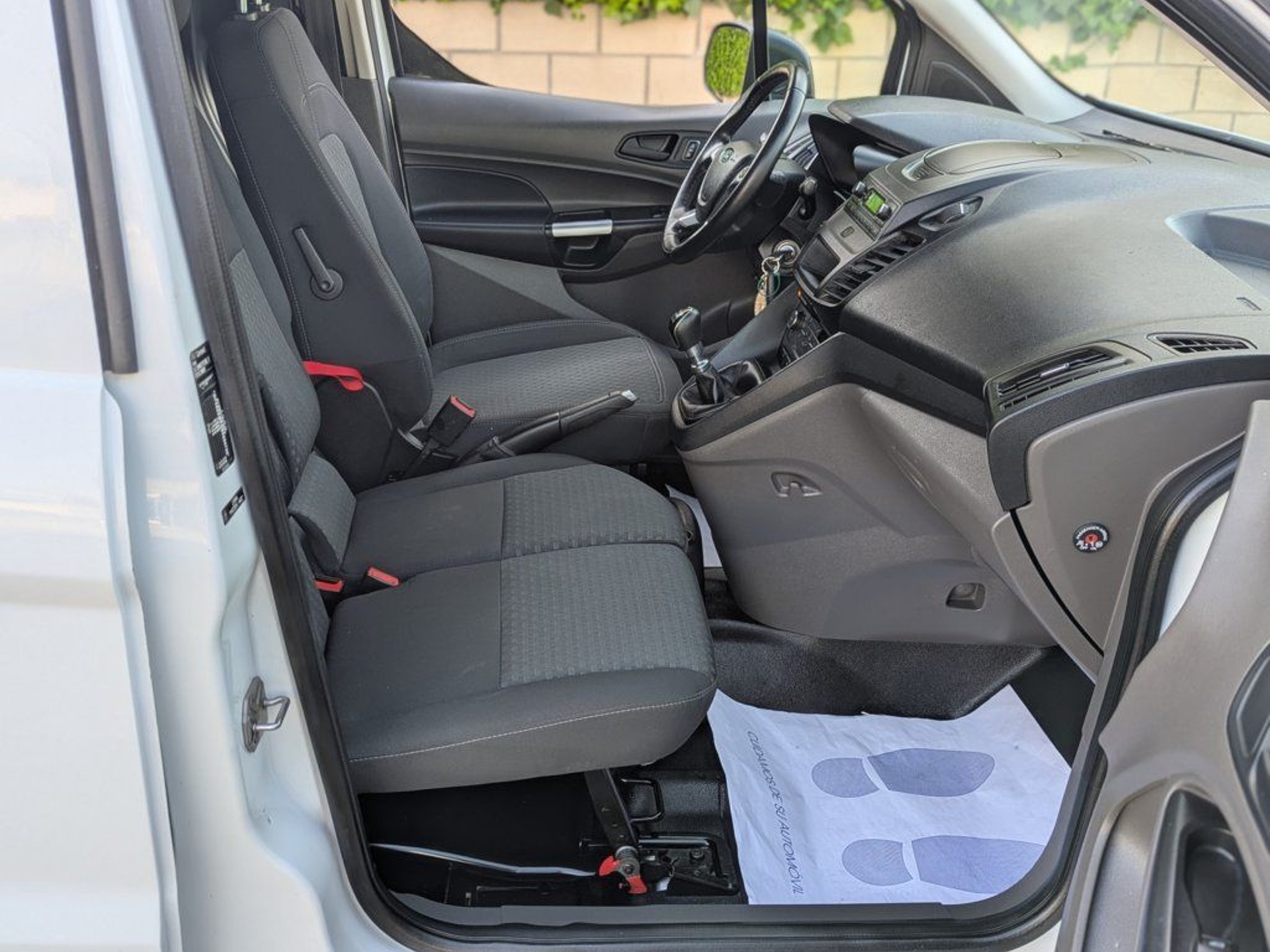 Imagen de FORD Connect Comercial