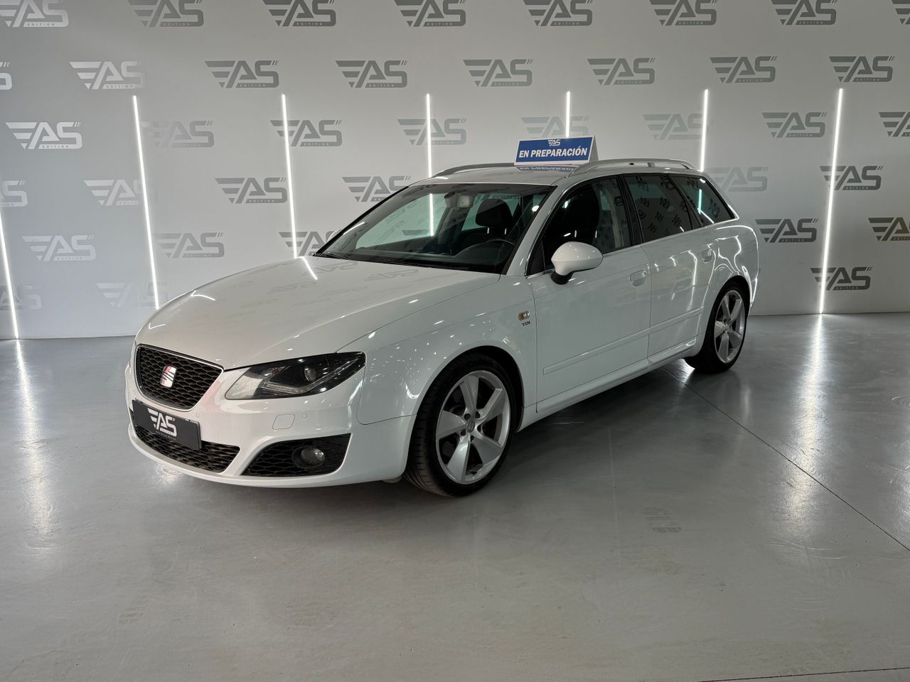 SEAT Exeo (ST 2.0 TDI CR 170 CV Sport) en Girona