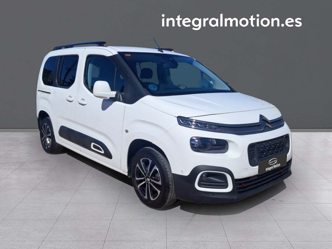 Foto del CITROEN Berlingo BlueHDi S&S Talla M Shine 100