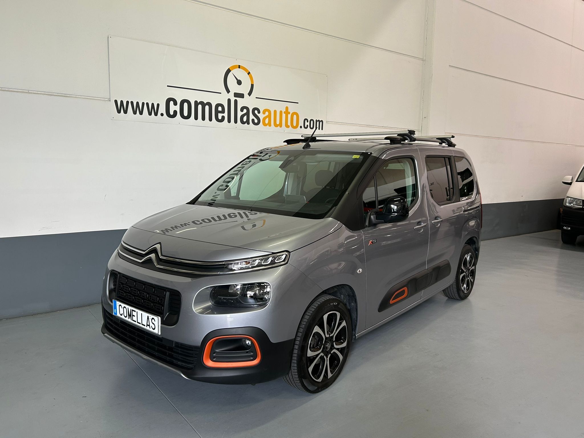 CITROEN Berlingo (Talla M BlueHDi 100 S&S SHINE) en Barcelona