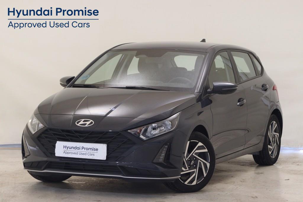 HYUNDAI i20 (BERLINA CON PORTON 1.2 MPI KLASS 84 5P) en Murcia