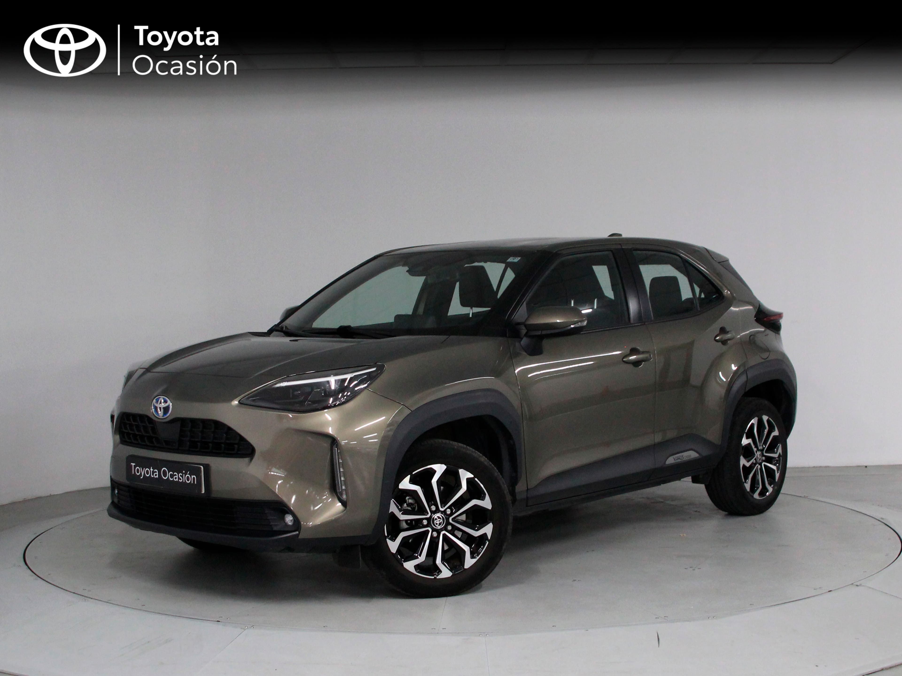 TOYOTA Yaris Cross (1.5 120H Active Tech) en Barcelona