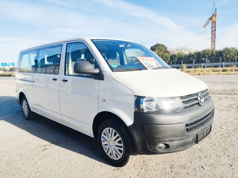 Foto del VOLKSWAGEN Caravelle 2.0TDI BMT Comfortline Ed.L 140