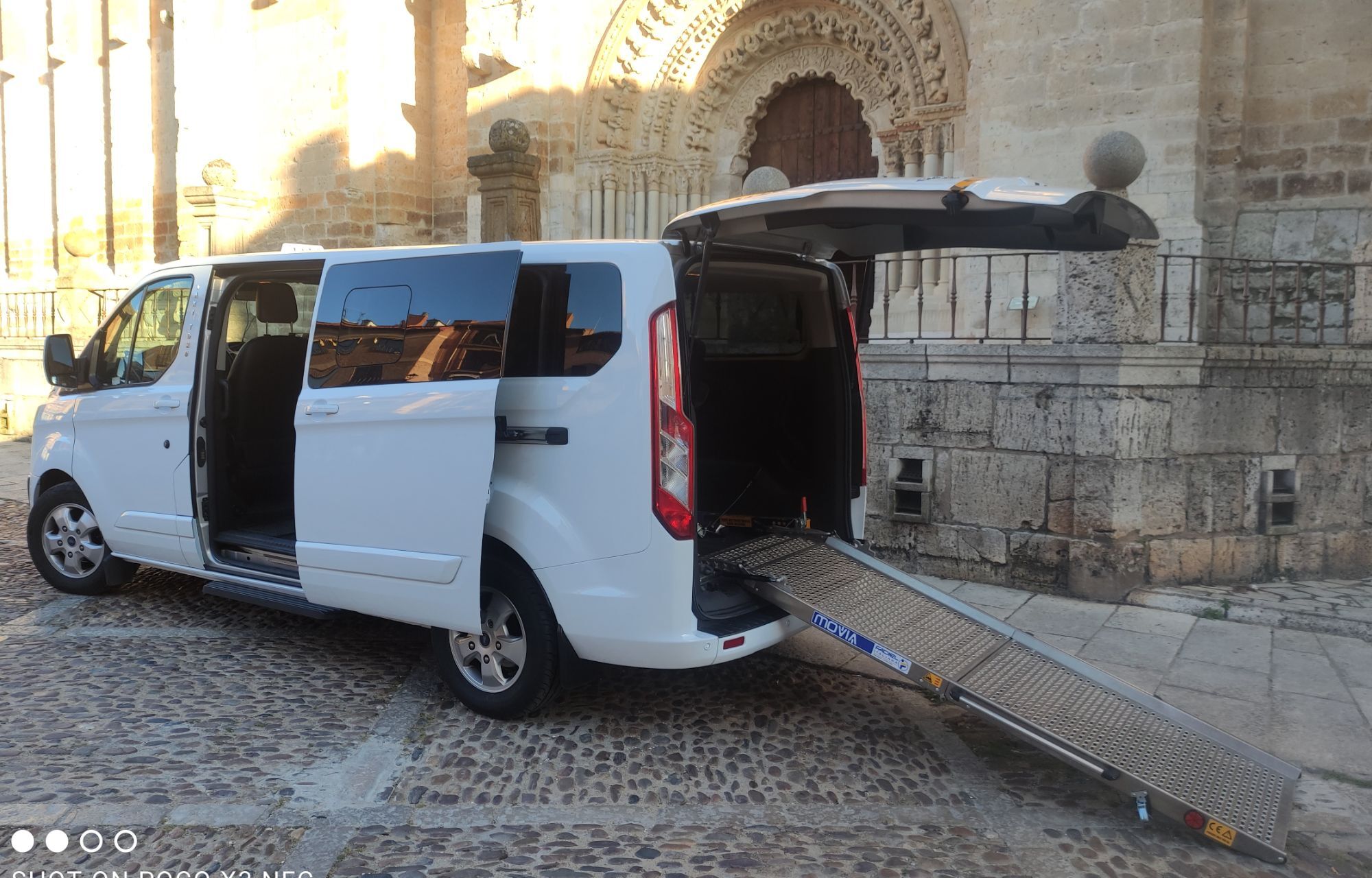 Foto del FORD Tourneo Custom Grand  2.0TDCI Titanium Aut. 170