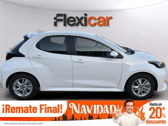 TOYOTA Yaris (1.5 120H Business Plus) en Barcelona