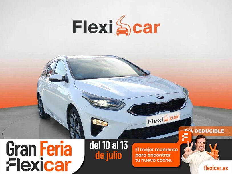 Foto del KIA Ceed Tourer 1.6 MHEV iMT Tech DCT 136
