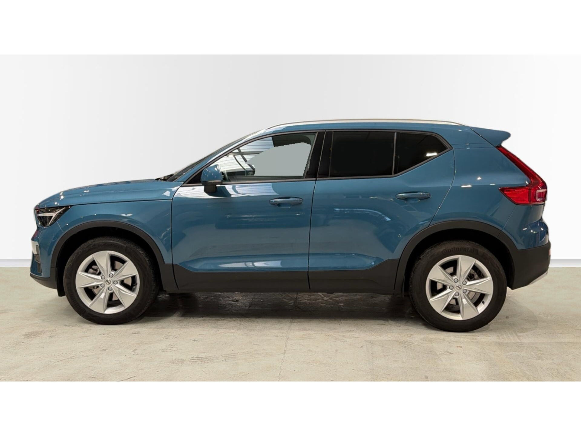Imagen 3 de VOLVO XC40