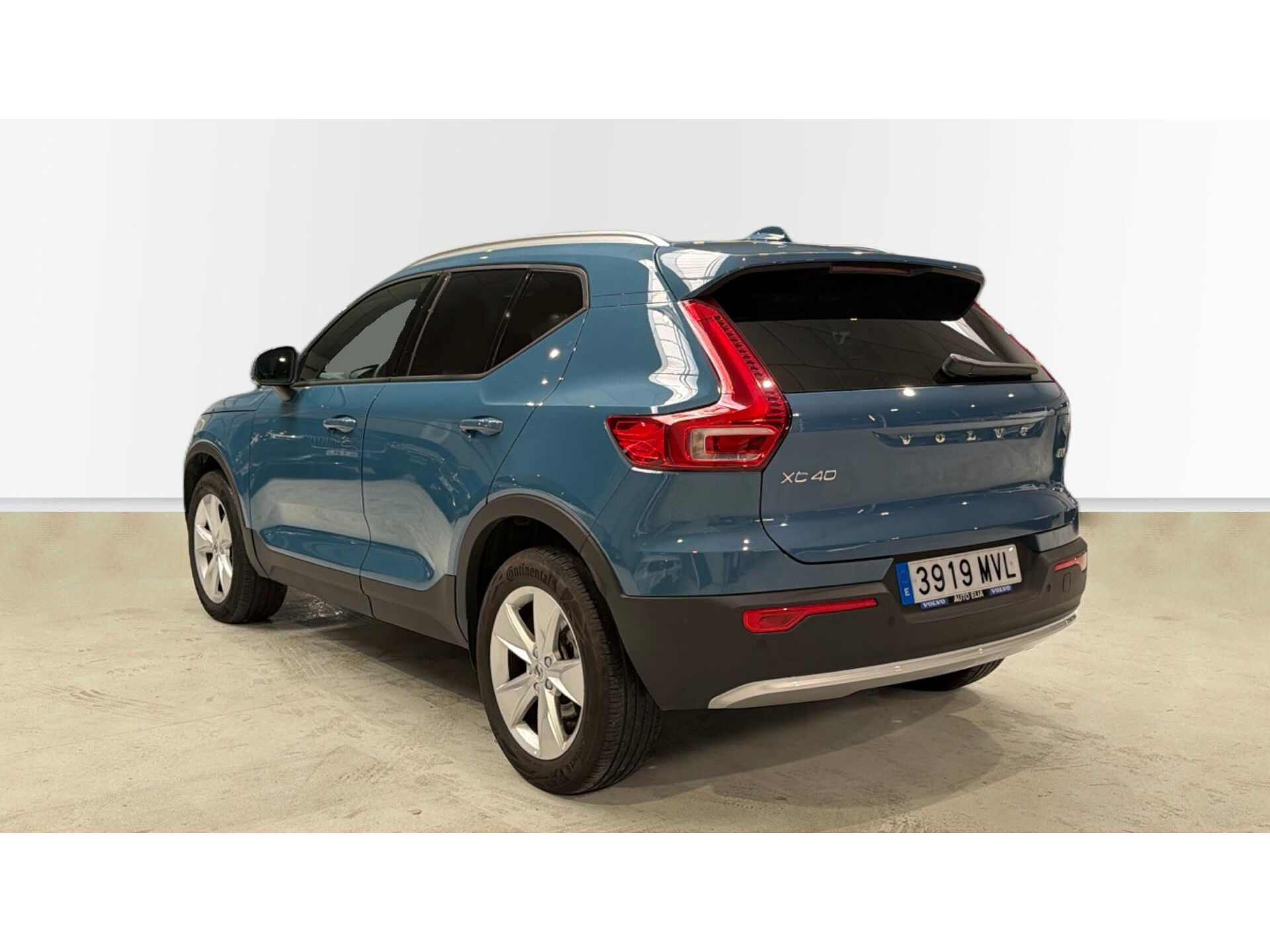 Imagen 2 de VOLVO XC40