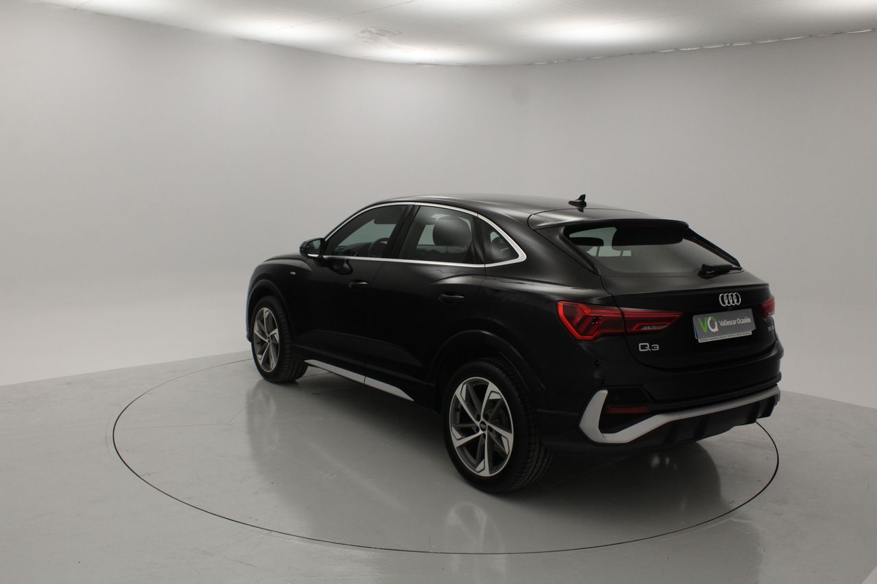 Foto del AUDI Q3 35 TDI Black line S tronic 110kW