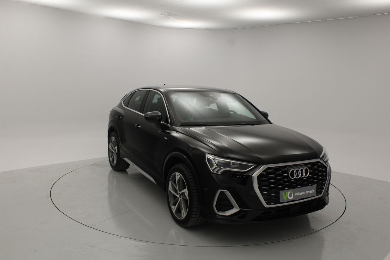 Foto del AUDI Q3 35 TDI Black line S tronic 110kW