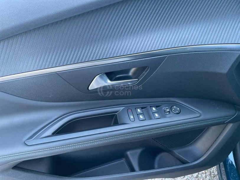 Foto del PEUGEOT 3008 1.2 S&S PureTech Allure 130