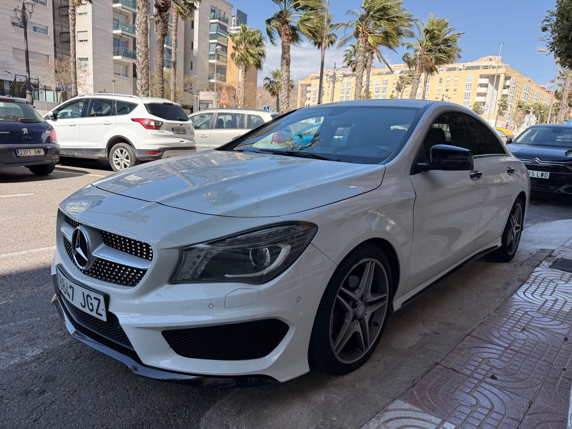 Foto del MERCEDES Clase CLA CLA 200CDI AMG Line 4M 7G-DCT