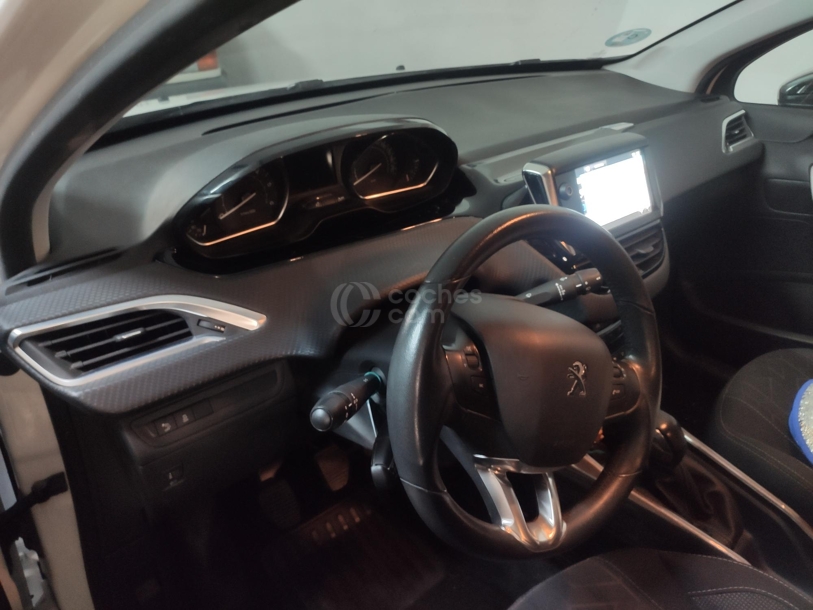 Foto del PEUGEOT 2008 1.6 BlueHDI Style 100