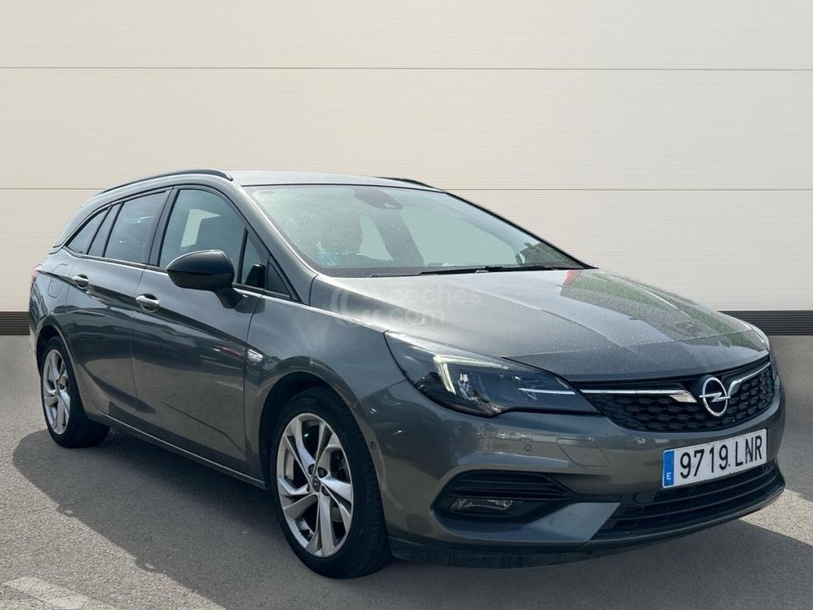 Foto del OPEL Astra 1.4T S-S Business Elegance Aut. 145