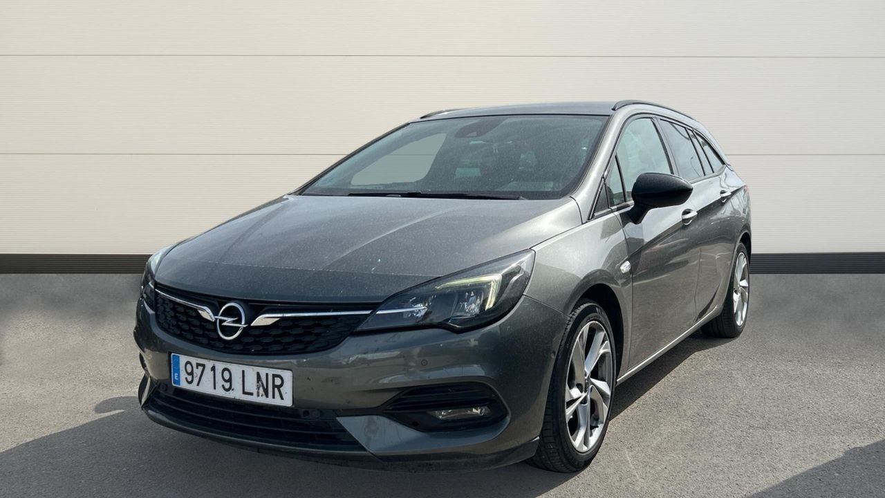 Foto del OPEL Astra 1.4T S-S Business Elegance Aut. 145