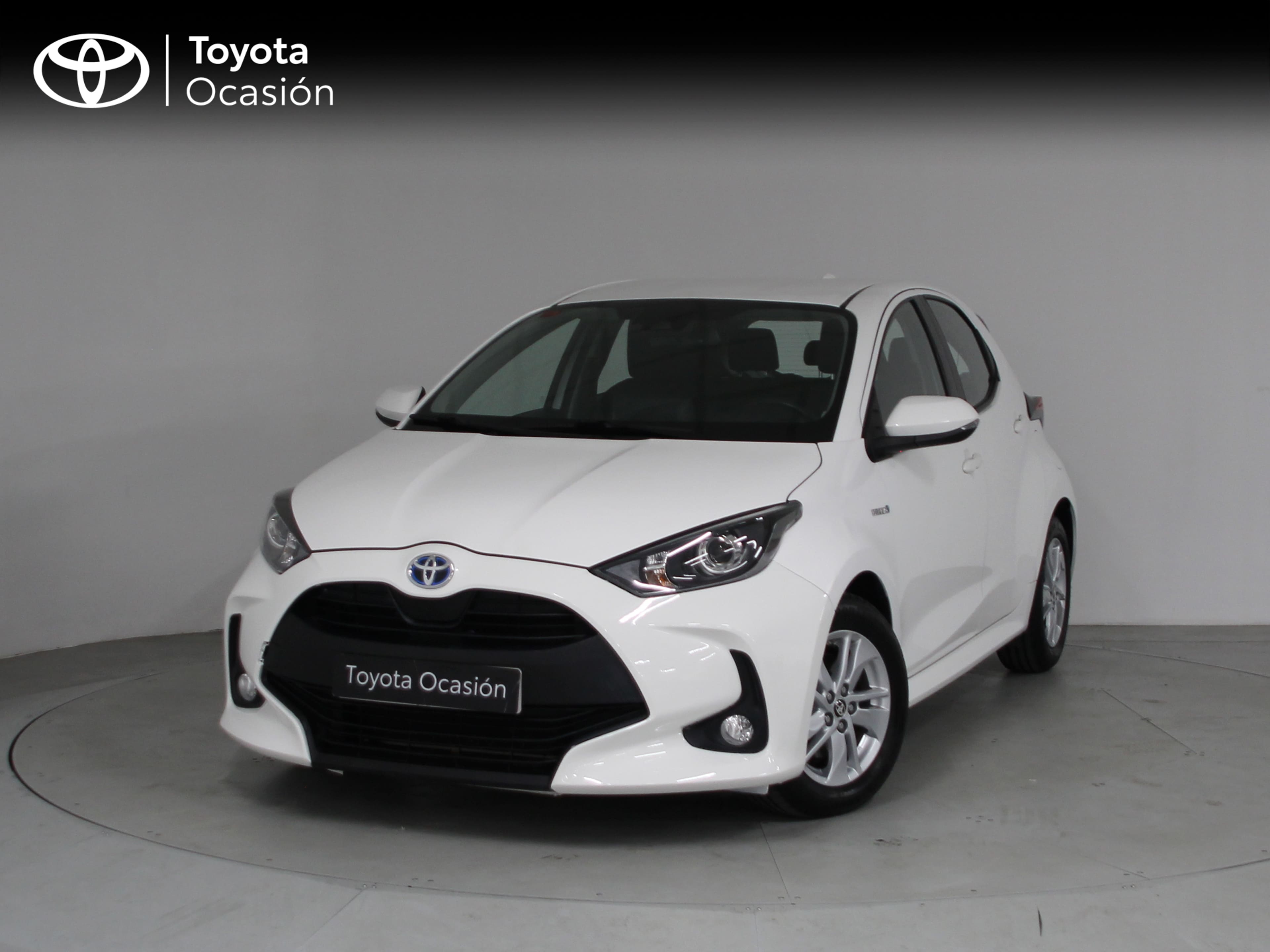 TOYOTA Yaris (1.5 120H Active Tech) en Barcelona