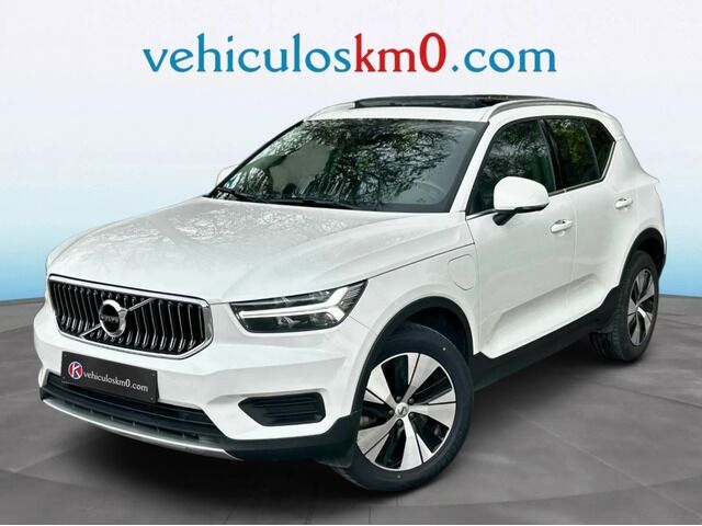 VOLVO XC40 (T4 Twin Recharge Inscription Ex Auto 155 kW (211 CV)) en Madrid