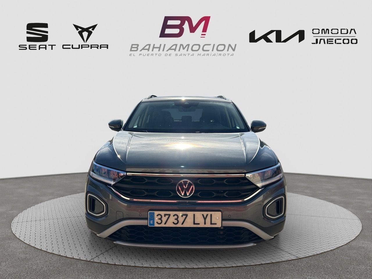VOLKSWAGEN T-Roc (1.0 TSI Life 81kW) en Cádiz