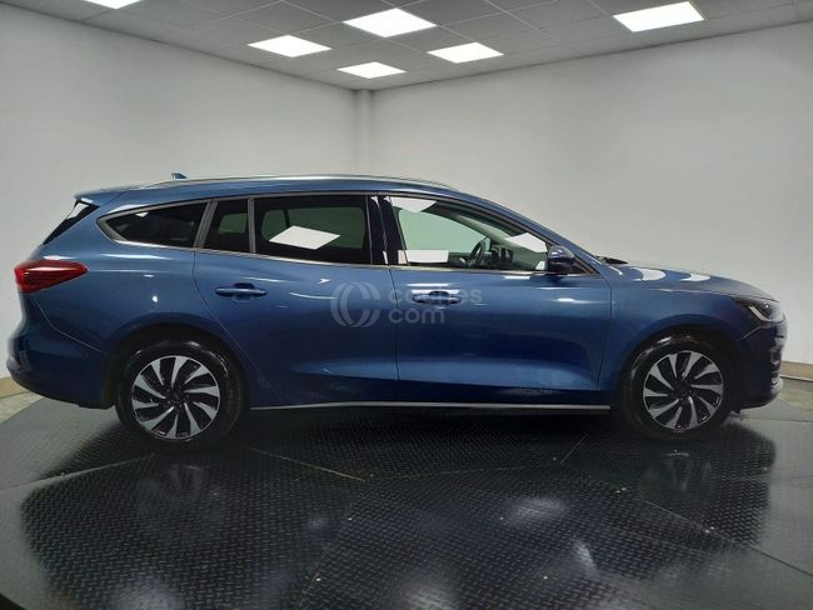 Foto del FORD Focus 1.0 Ecoboost MHEV Active X 125 Aut.