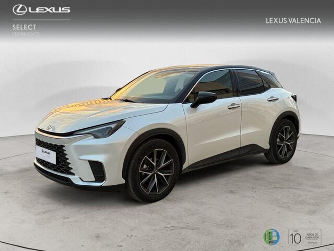 LEXUS LBX (EMOTION+) en Valencia
