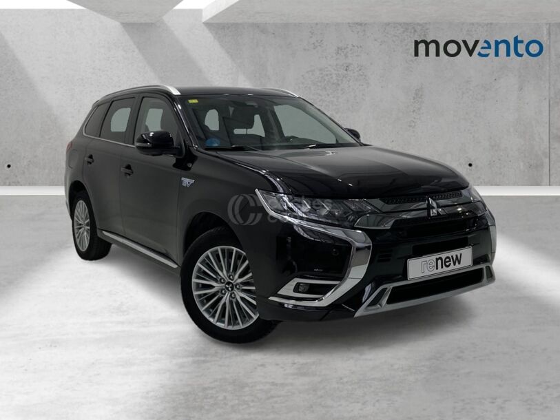 Foto del MITSUBISHI Outlander PHEV Kaiteki 4WD