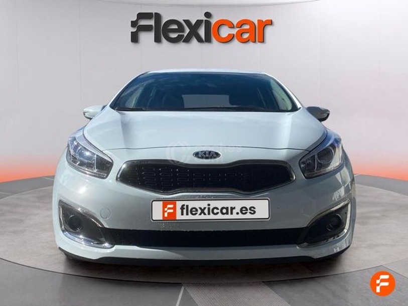 Foto del KIA Ceed Pro_Cee´d 1.6CRDI VGT Drive 136