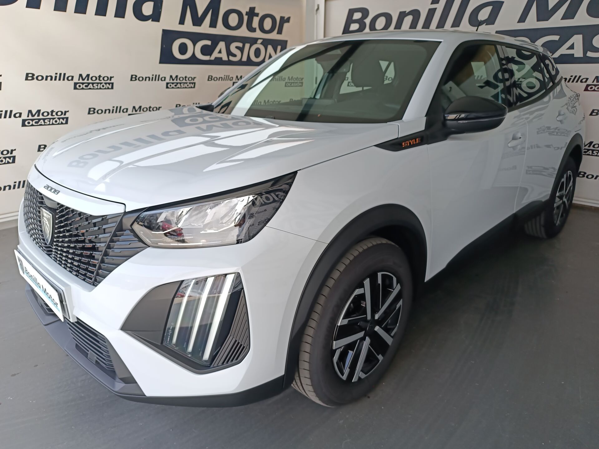 Imagen 1 de PEUGEOT 2008