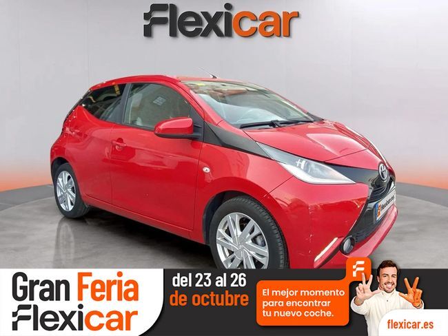 TOYOTA Aygo (1.0 70 x-play) en Almería