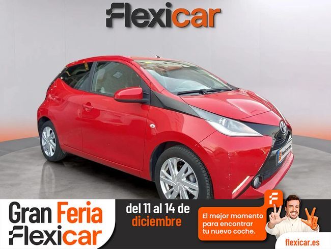 TOYOTA Aygo (1.0 70 x-play) en Almería