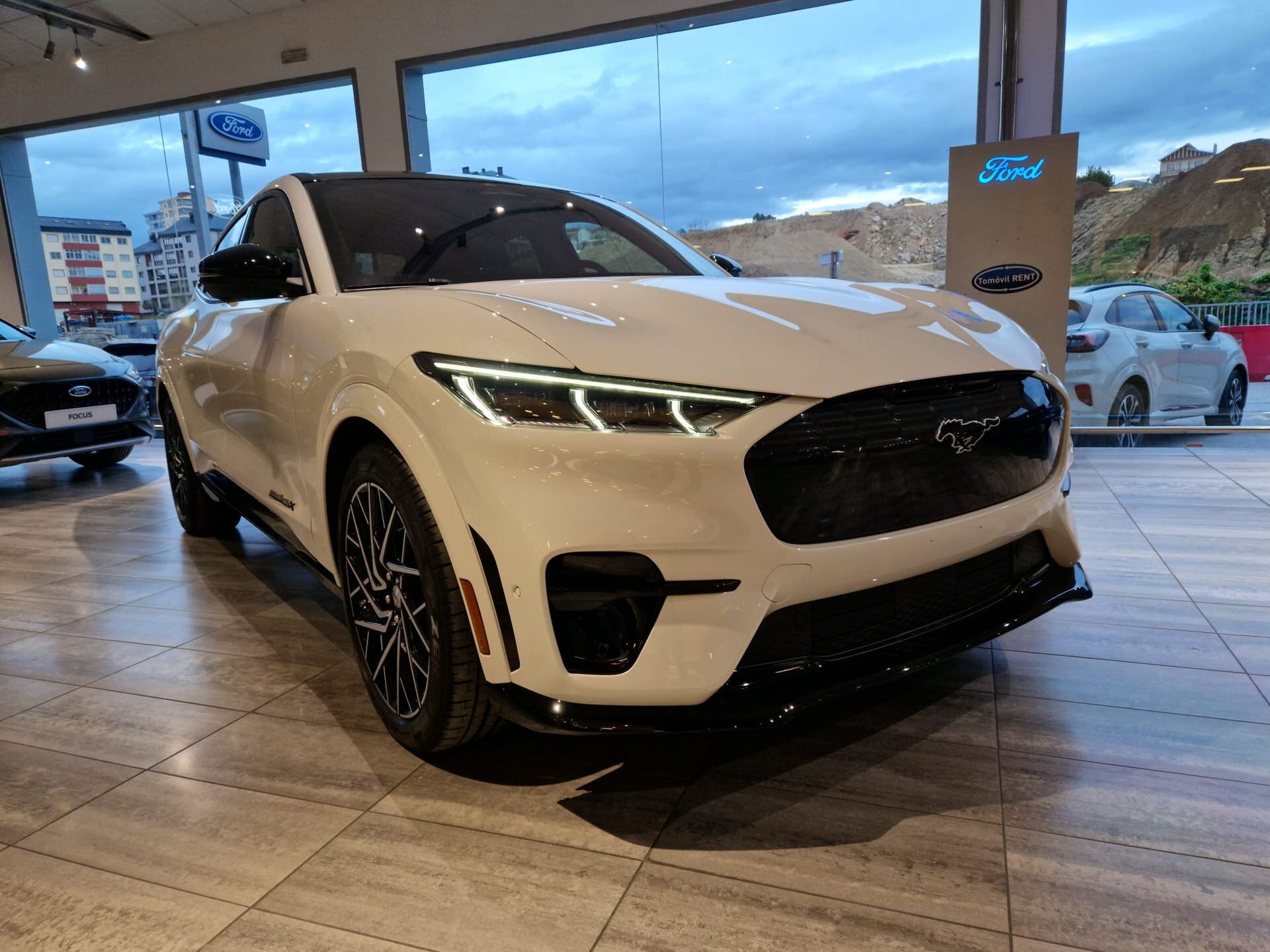 Imagen 3 de FORD Mustang Mach-E